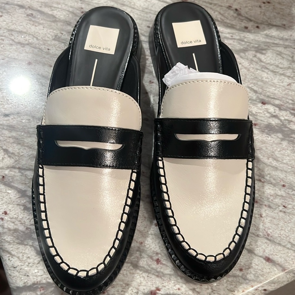 Dolce Vita Havan Loafer Mule Black/White